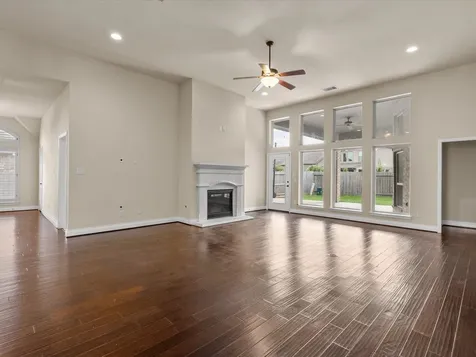 2524 Davis Prairie Lane Friendswood TX 77546
