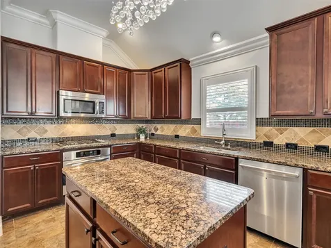2109 Noblewood Court League City TX 77573