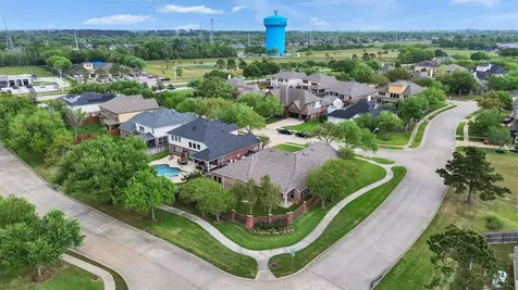 2109 Noblewood Court League City TX 77573