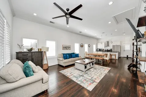 12 Stiles Street Houston TX 77011