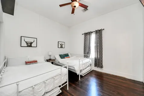 12 Stiles Street Houston TX 77011