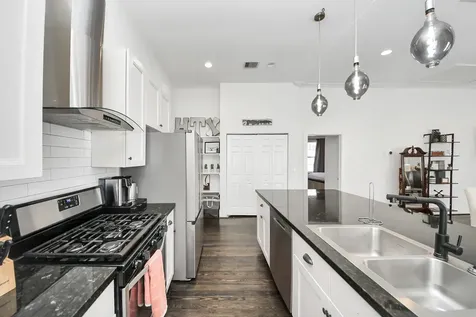 12 Stiles Street Houston TX 77011