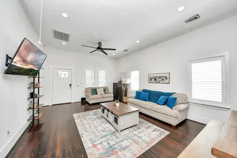 12 Stiles Street Houston TX 77011