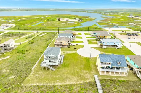 6 Velasco Shores Drive Surfside Beach TX 77541
