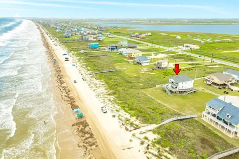 6 Velasco Shores Drive Surfside Beach TX 77541