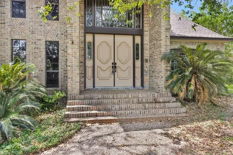 2607 Rip Van Winkle Drive Pearland TX 77581