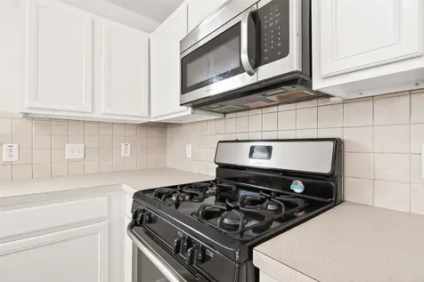 2806 Powell Springs Court Missouri City TX 77459