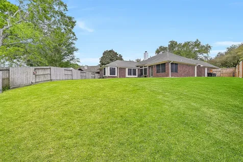 13906 Aspen Knoll Court Houston TX 77059