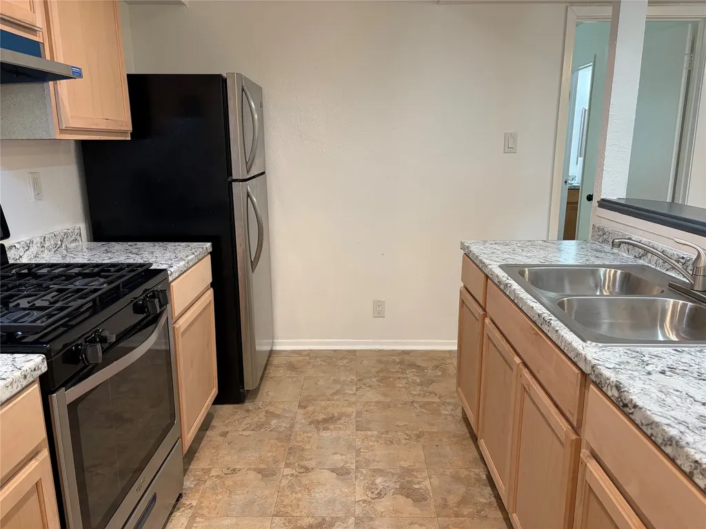 6800 Trendal Lane Austin TX 78744