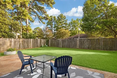 2430 Meandering Trail Kingwood TX 77339