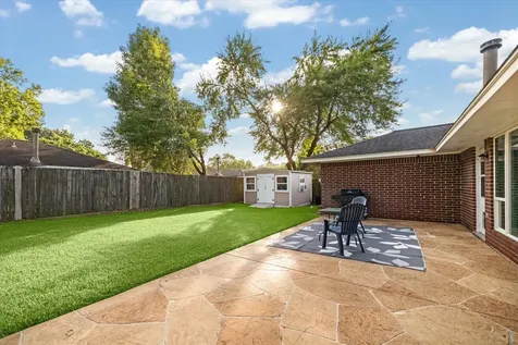 2430 Meandering Trail Kingwood TX 77339