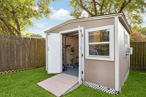 2430 Meandering Trail Kingwood TX 77339
