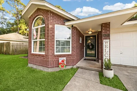 2430 Meandering Trail Kingwood TX 77339