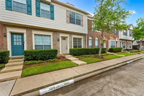 2930 Grants Lake Boulevard 2404 Sugar Land TX 77479