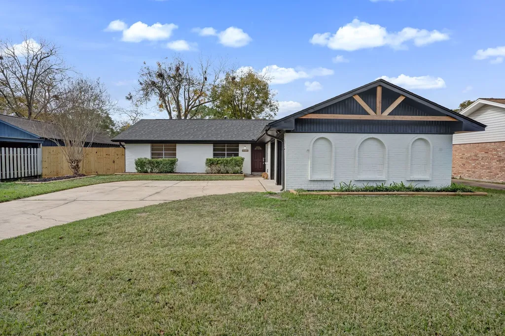 2310 Woodwind Way League City TX 77573