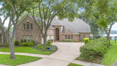 39 Rippling Creek Drive Sugar Land TX 77479