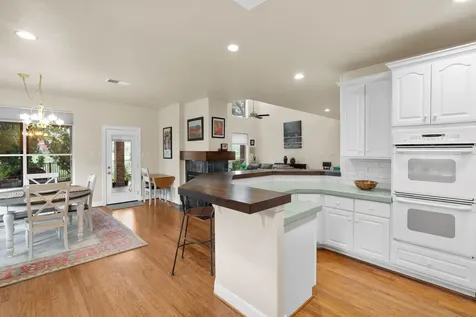 39 Rippling Creek Drive Sugar Land TX 77479