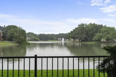 39 Rippling Creek Drive Sugar Land TX 77479