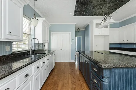 12002 Moorcreek Drive Houston TX 77070