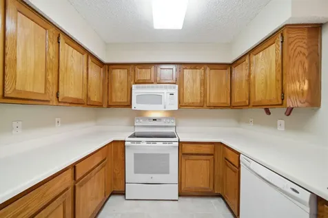 2300 Old Spanish Trail 1123 Houston TX 77054