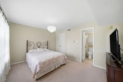 2300 Old Spanish Trail 1123 Houston TX 77054