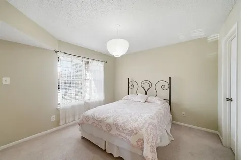2300 Old Spanish Trail 1123 Houston TX 77054