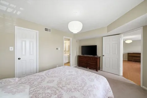 2300 Old Spanish Trail 1123 Houston TX 77054