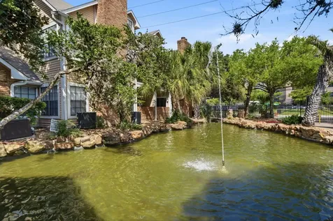 2300 Old Spanish Trail 1123 Houston TX 77054