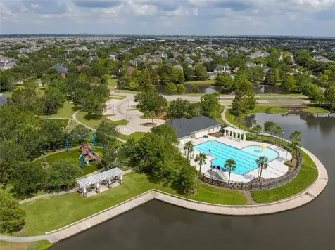 13601 May Pine Court Rosharon TX 77583