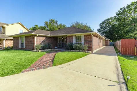 8018 Holiday Lane Houston TX 77075