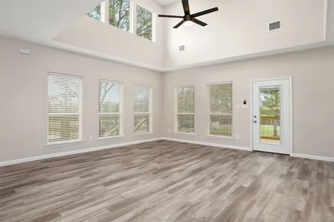 3613 Pecan Drive Bacliff TX 77518