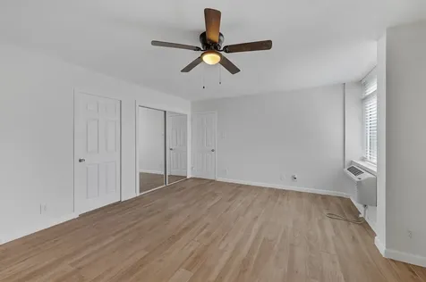 7520 Hornwood Drive 704 Houston TX 77036