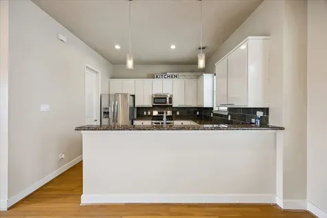 1902 Fletcher Street Houston TX 77009