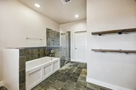 1902 Fletcher Street Houston TX 77009