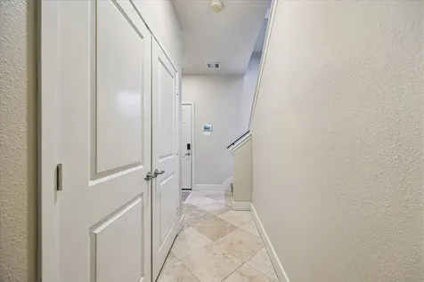 1902 Fletcher Street Houston TX 77009