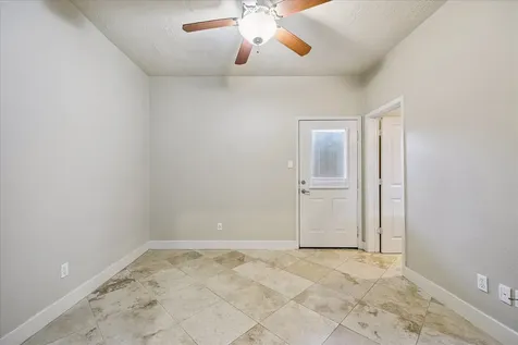 1902 Fletcher Street Houston TX 77009