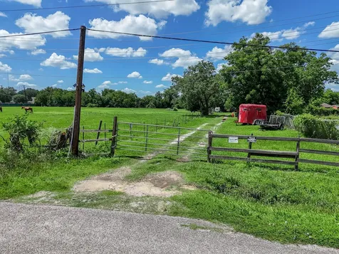 1930 Evans Road Missouri City TX 77489