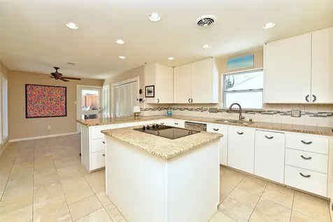 11418 Lakeside Place Drive Houston TX 77077