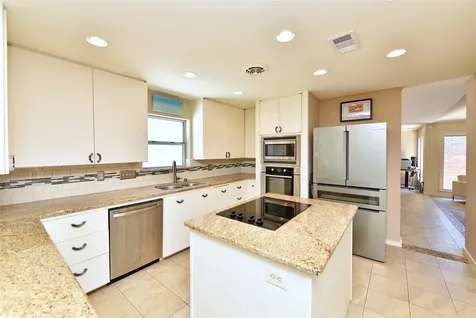 11418 Lakeside Place Drive Houston TX 77077