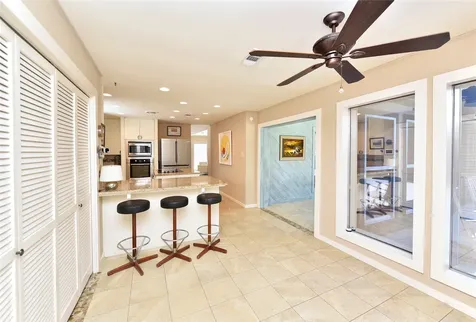 11418 Lakeside Place Drive Houston TX 77077