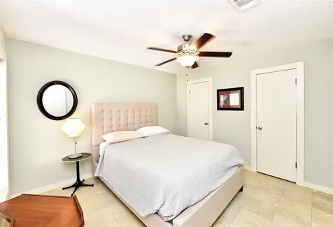 11418 Lakeside Place Drive Houston TX 77077