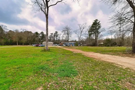 18903 Veterans Road Magnolia TX 77355