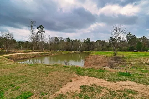 18903 Veterans Road Magnolia TX 77355