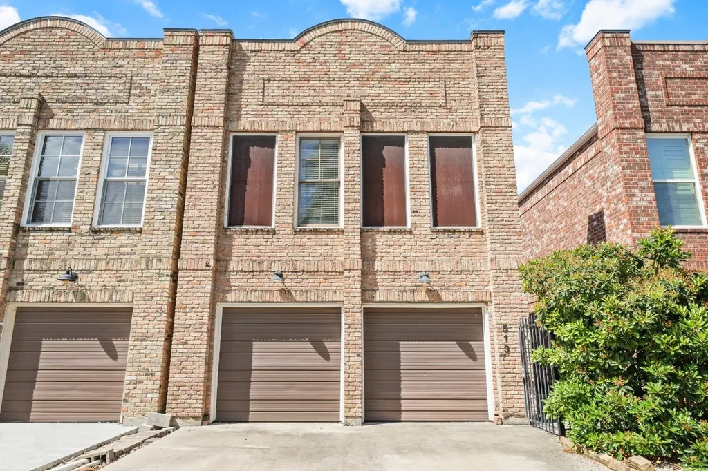 513 W 22nd Street Houston TX 77008