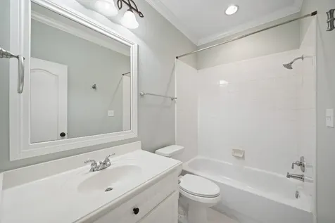 513 W 22nd Street Houston TX 77008