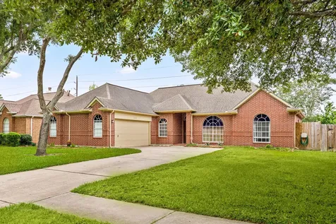 10215 Hedge Way Drive Houston TX 77065