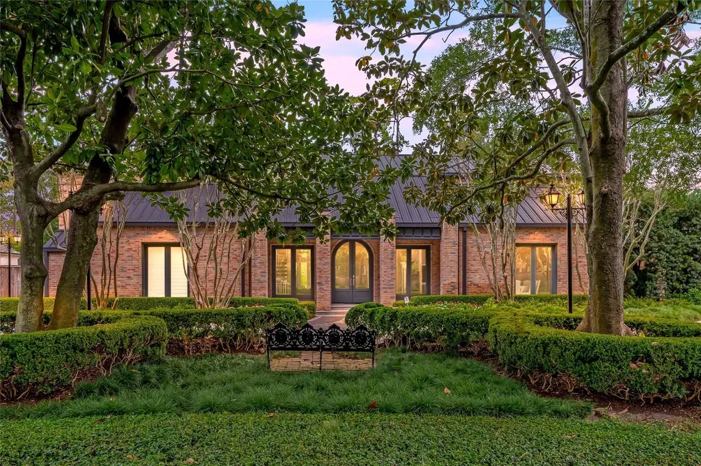 11518 Shadow Way Houston TX 77024