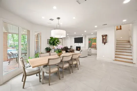 11518 Shadow Way Houston TX 77024