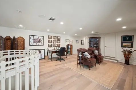 11518 Shadow Way Houston TX 77024