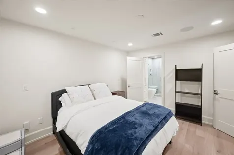 11518 Shadow Way Houston TX 77024